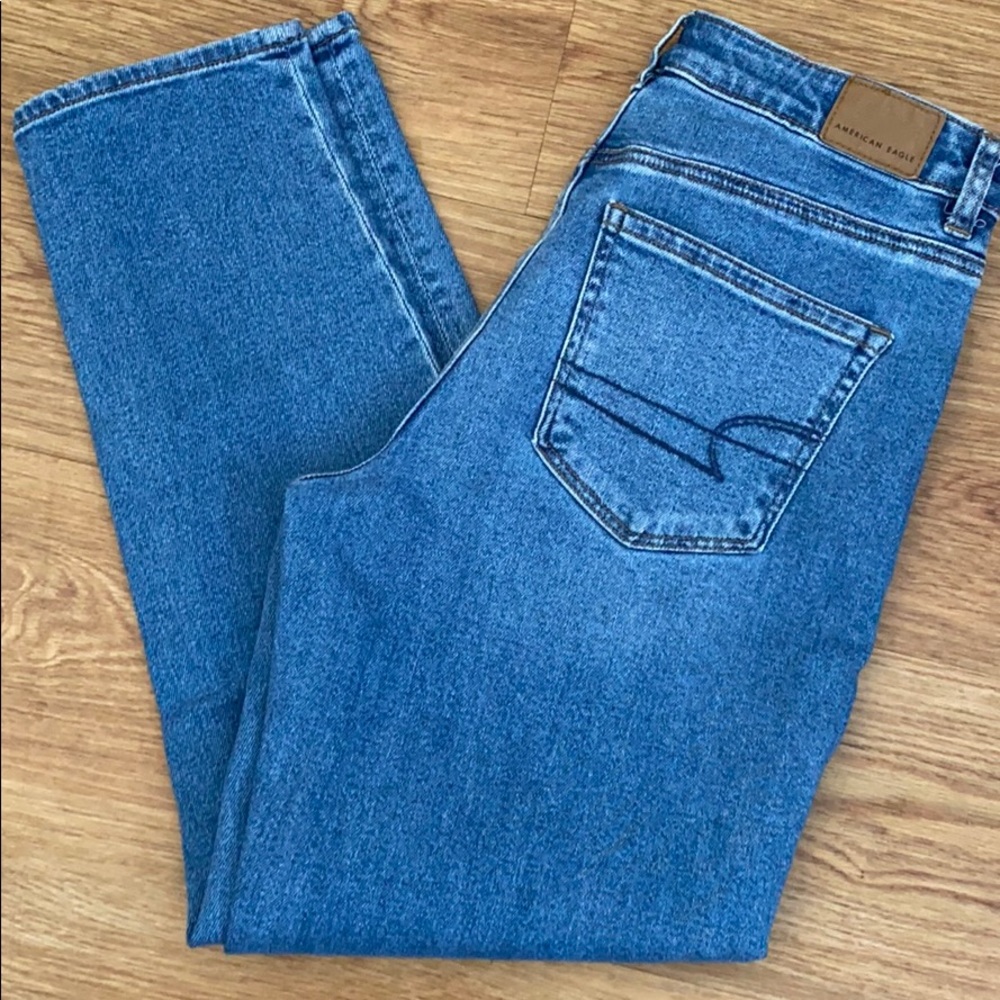 American Eagle Mom Jean size 6